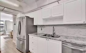 Amazing Apartment On Hollywood Beach Tides